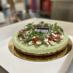 Basilikajuustokakku 10-12 p